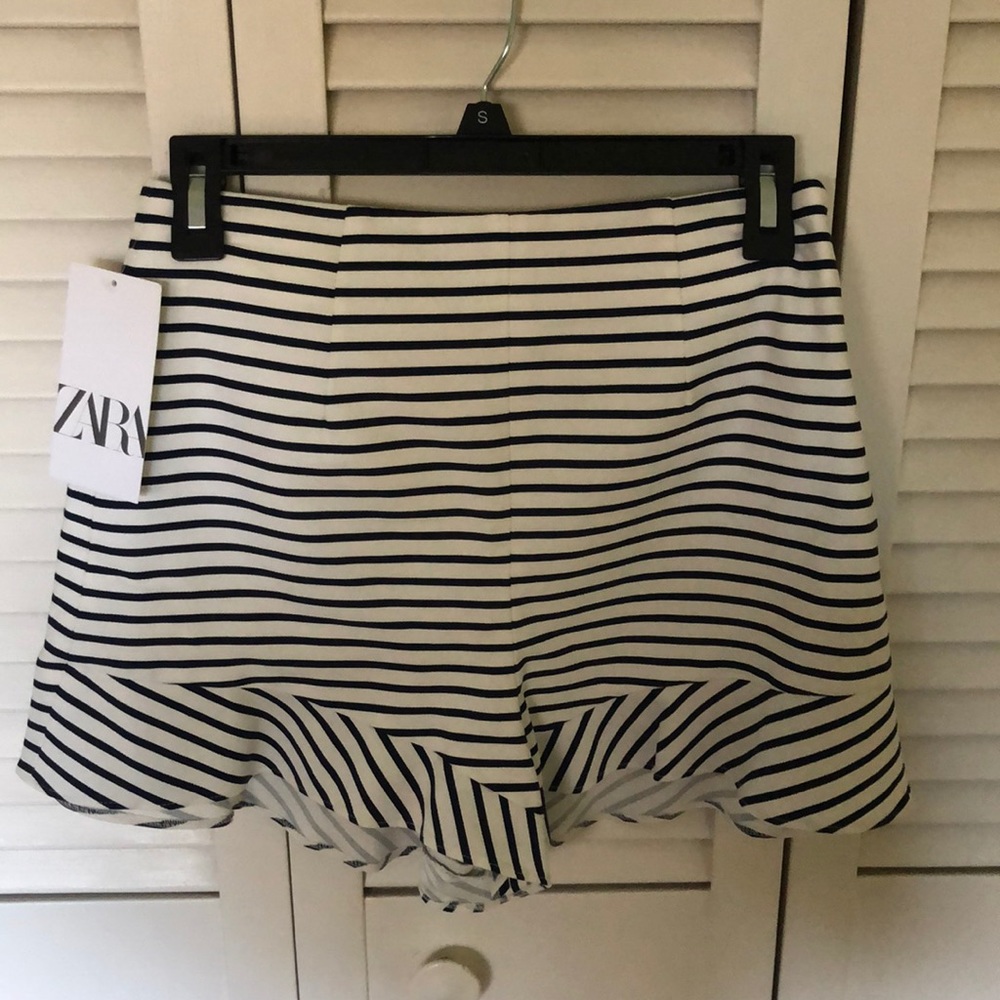 Brand new Zara Shorts with tag